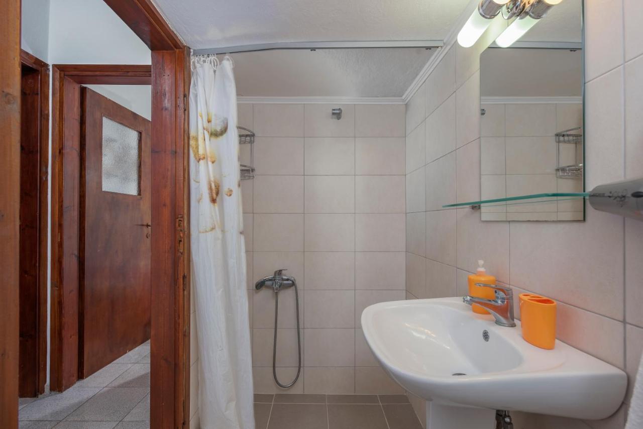 Blooming Memories Apartamento Vourvourou Exterior foto