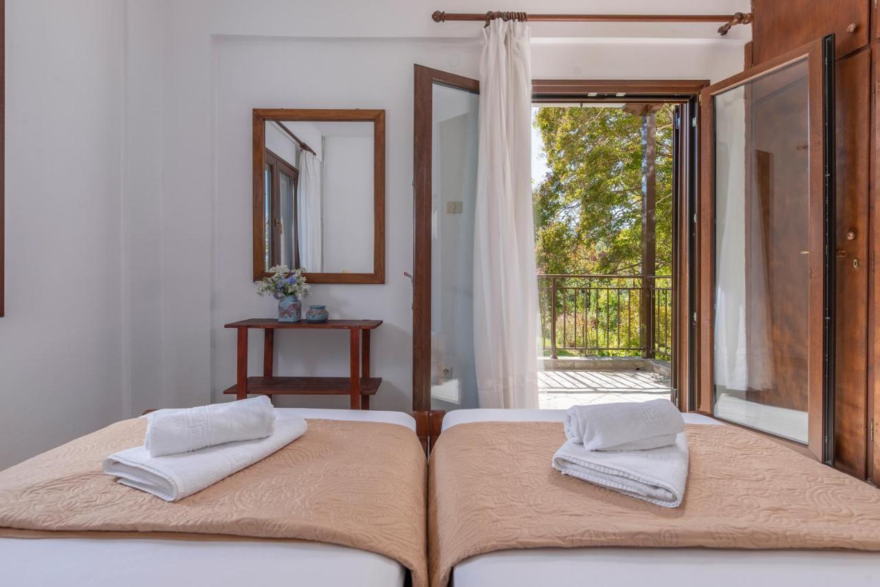 Blooming Memories Apartamento Vourvourou Exterior foto