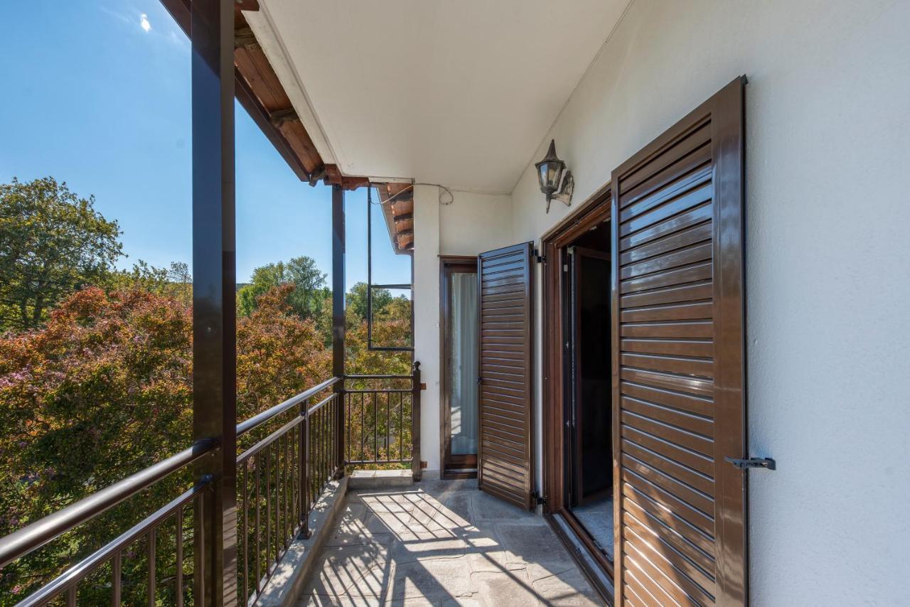 Blooming Memories Apartamento Vourvourou Exterior foto